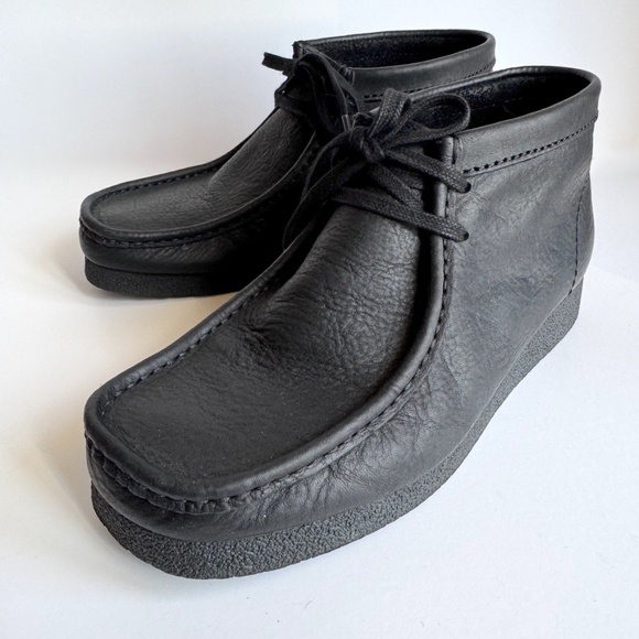 Clarks Wallabee EVO Chukka Boot in Black Leather Mens Size 8